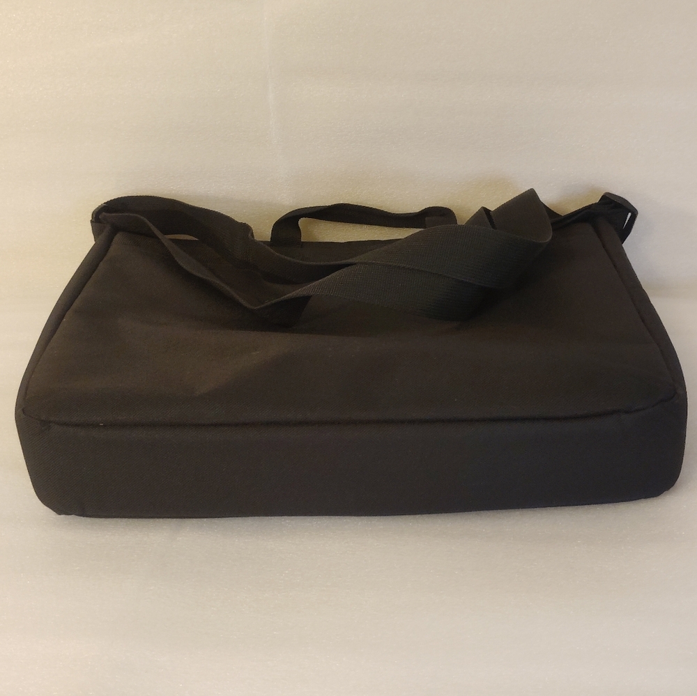 Dickies Black Briefcase with Red Logo - Picture 4 of 6